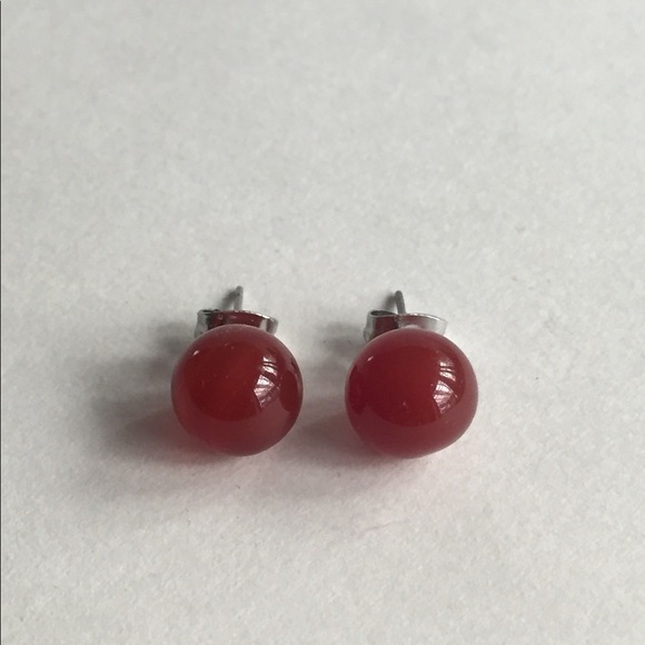 Red Agate Gemstone Ball Stud Earrings - Picture 3 of 5